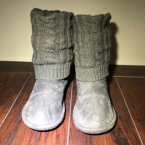 Grey Knitted Winter Boots